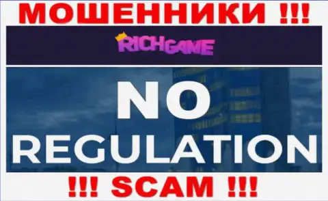 У компании RichGame, на информационном ресурсе, не представлены ни регулятор их деятельности, ни лицензионный документ